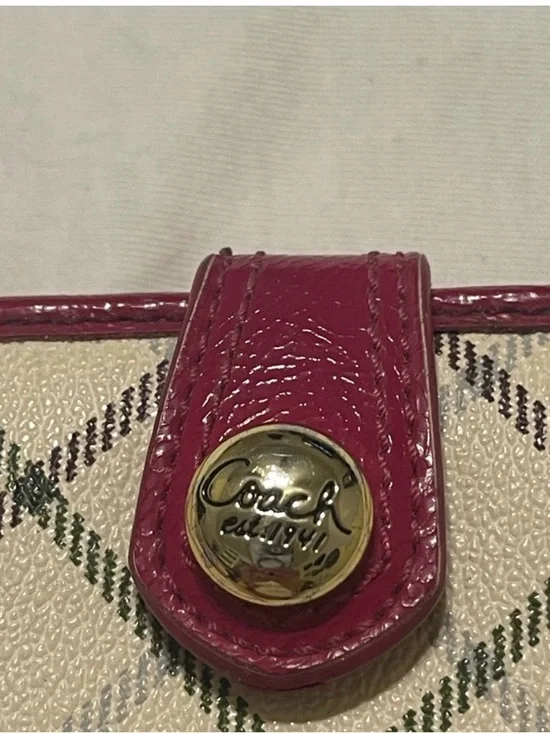 Coach Peyton Checkered Tattersall - Picture 4 of 10